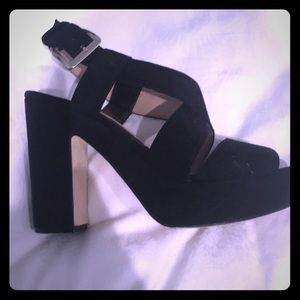 Black platform sandals